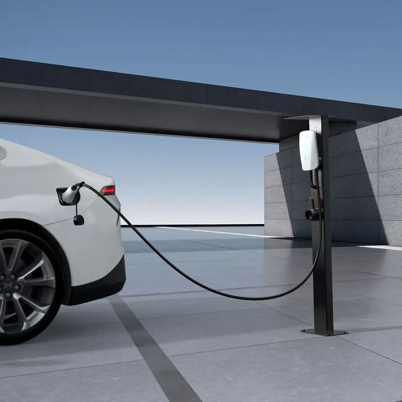 Amerykański standard 240V RFID Card Control Wall Mounted EV Charging Station For Home