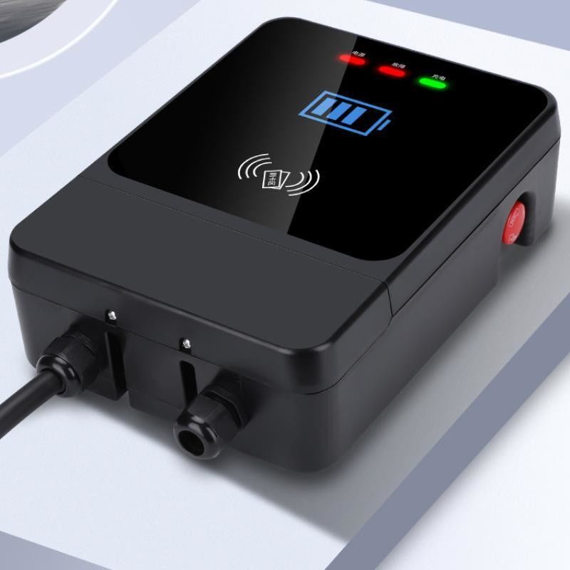 GBT 7kw Single Gun 4,3-calowy ekran 220V Wall EV Charger z przyciskiem awaryjnym